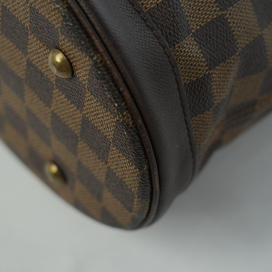 LOUIS VUITTON Damier Marais Shoulder Bag N42240