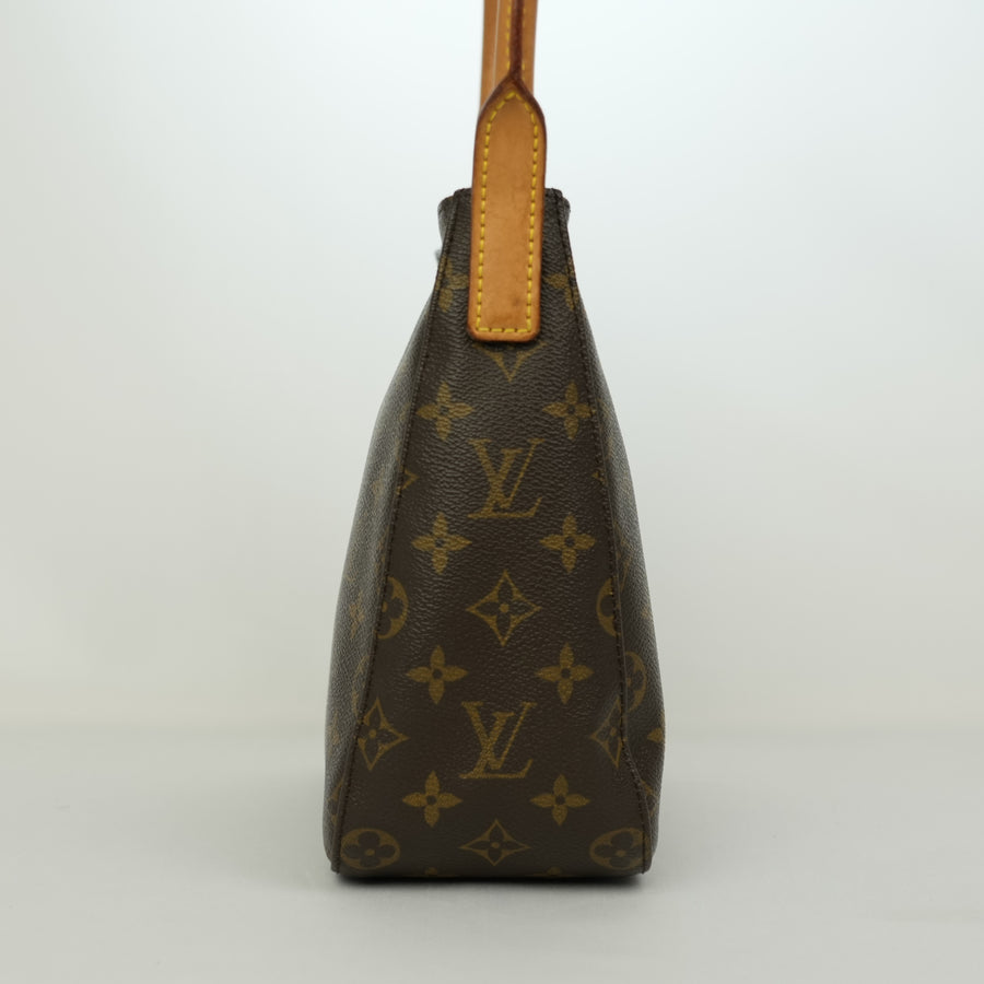 LOUIS VUITTON Monogram LoopingMM Canvas Shoulder Bag M51146