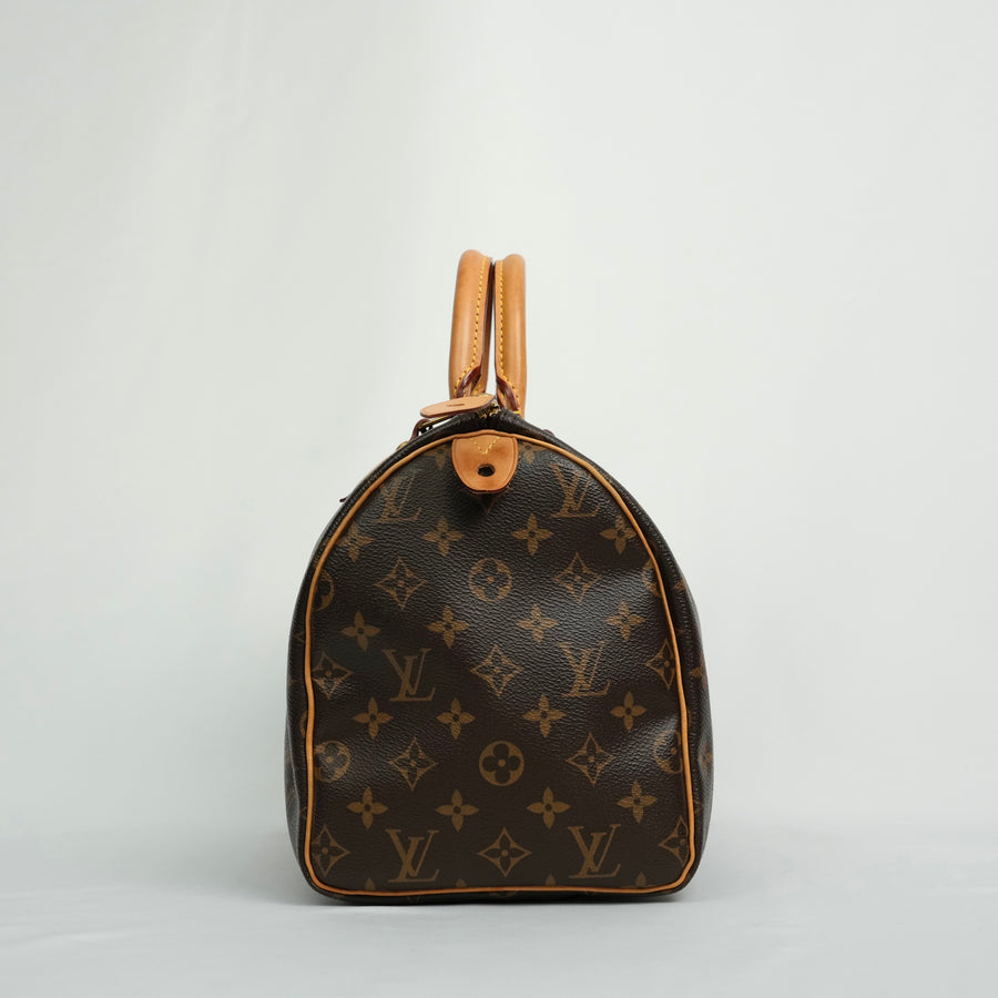 LOUIS VUITTON Monogram Speedy 30 HandbagM41526
