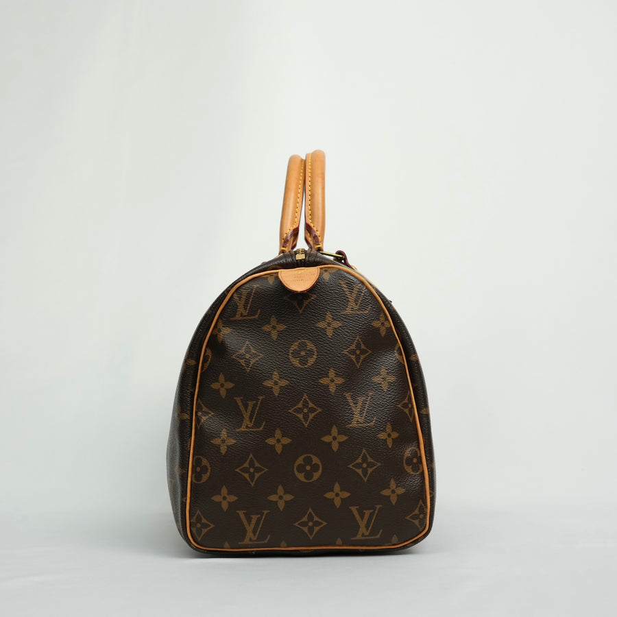 LOUIS VUITTON Monogram Speedy 30 HandbagM41526
