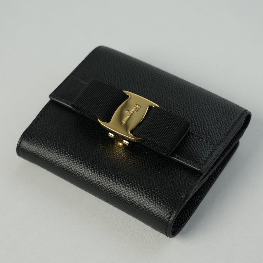 SALVATORE FERRAGAMO Vara Bi-Fold Wallet