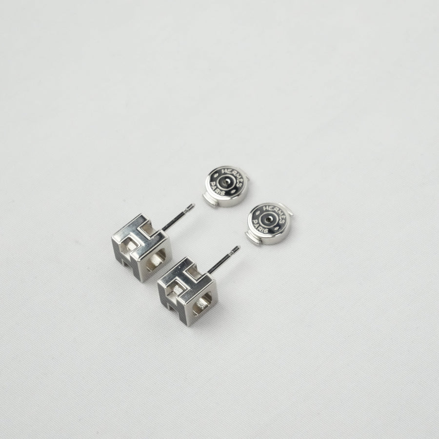 HERMES Carré d'Ache Earring