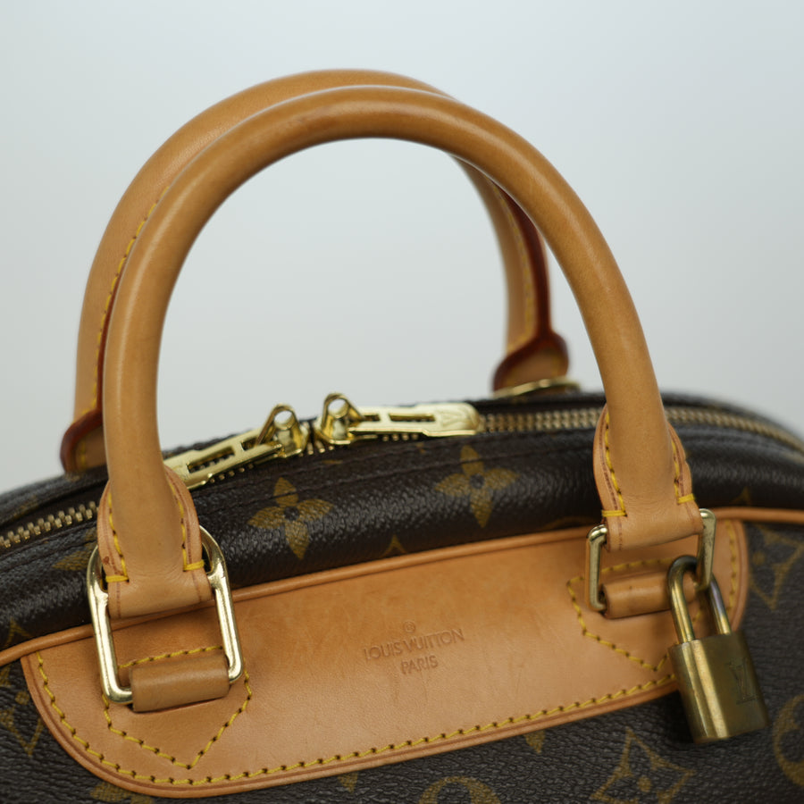 LOUIS VUITTON Monogram Truville Handbag M42228