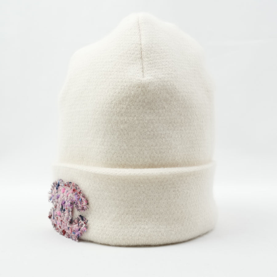 CHANEL Knit Hat With Coco Mark