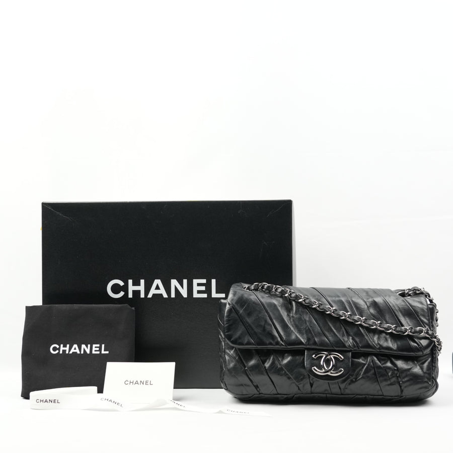 CHANEL 2009-2010 Shoulder Bag