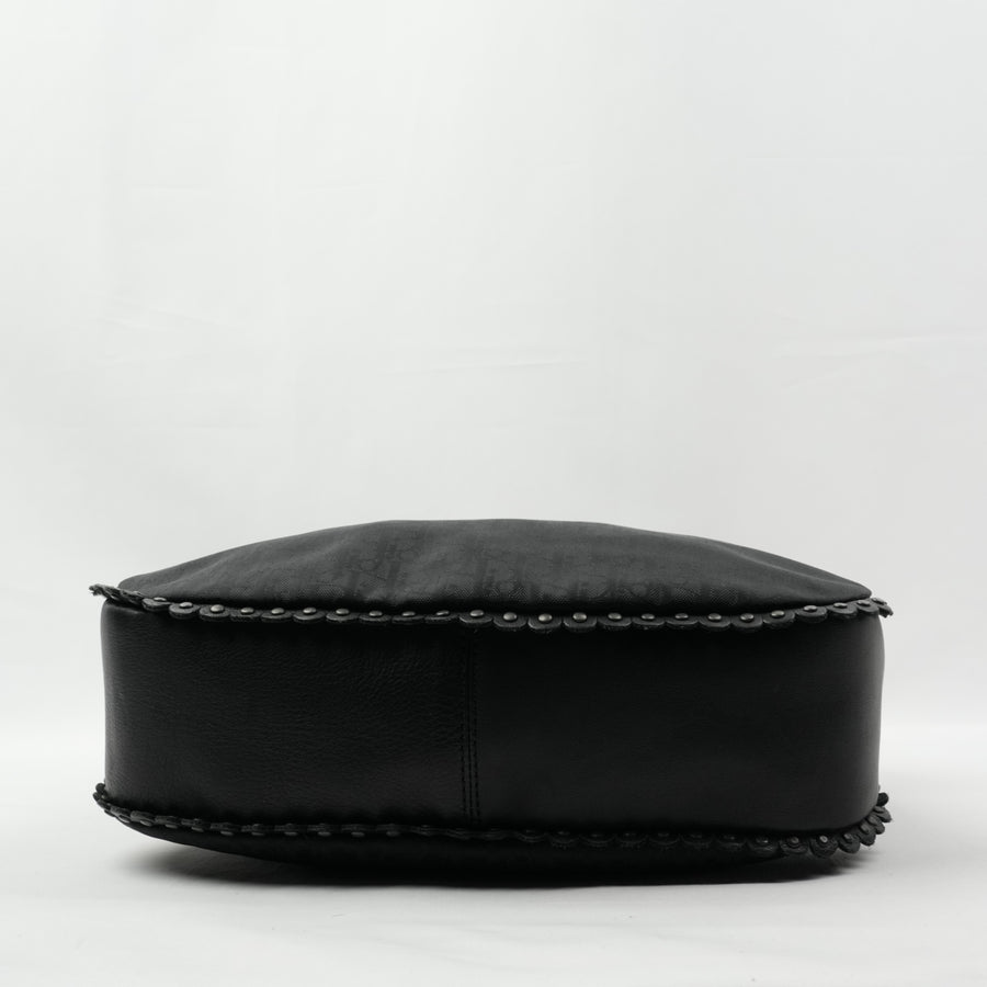 CHRISTIAN DIOR Shoulder bag