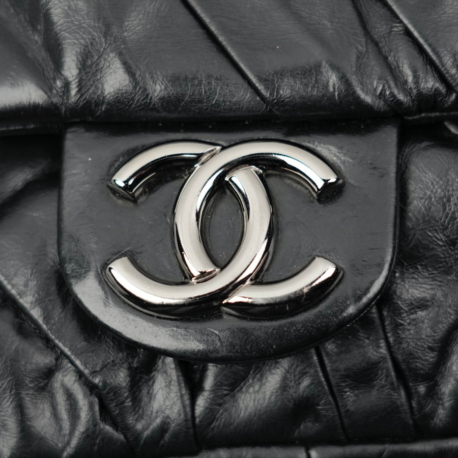 CHANEL 2009-2010 Pleated Shoulder Bag