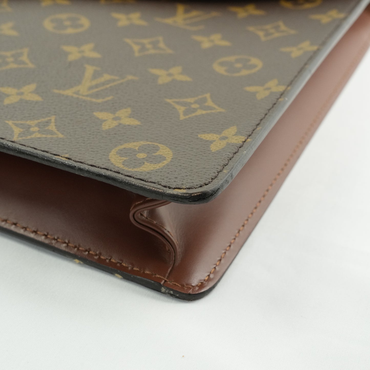 LOUIS VUITTON Monogram Serviette Fermoir Handbag M53305