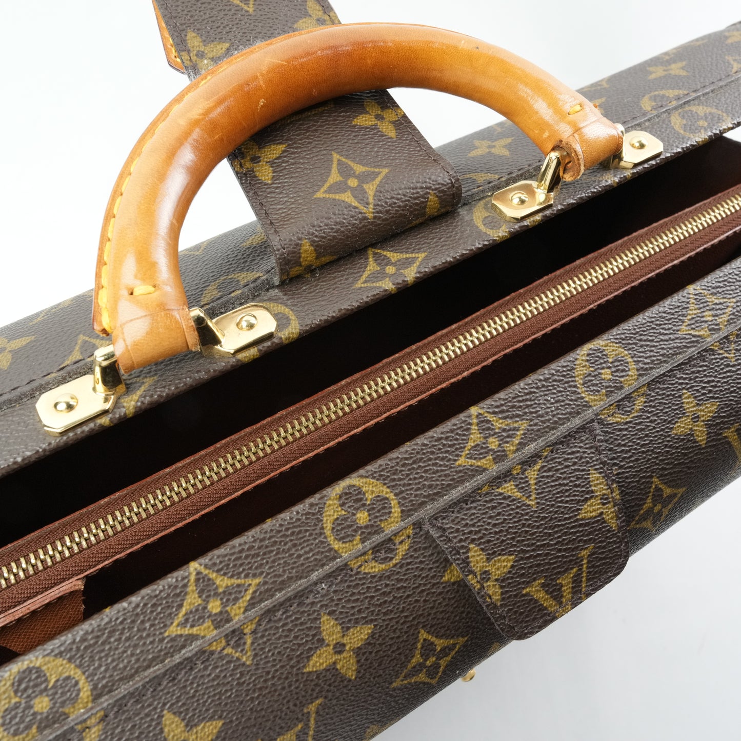 LOUIS VUITTON Monogram Serviette Fermoir Handbag M53305