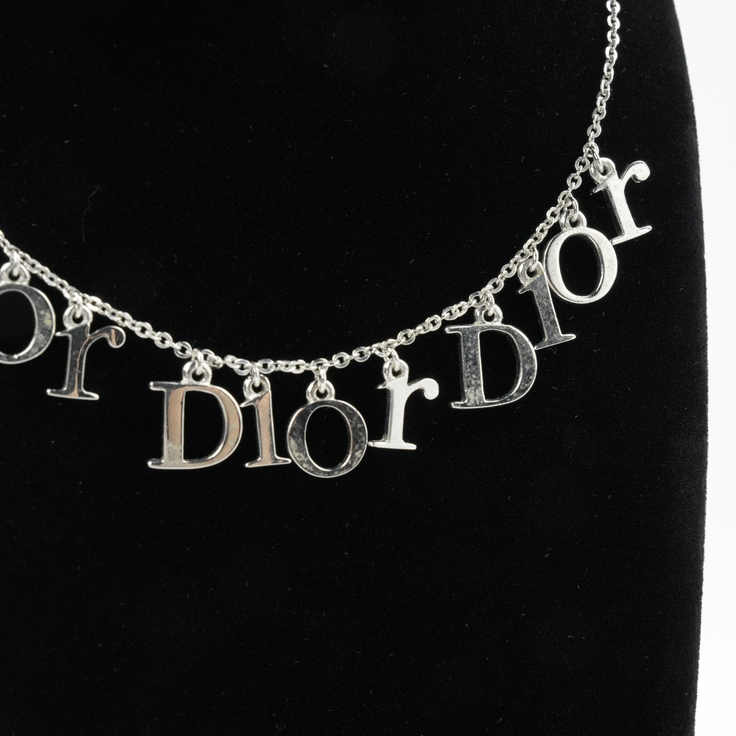 CHRISTIAN DIOR Necklace