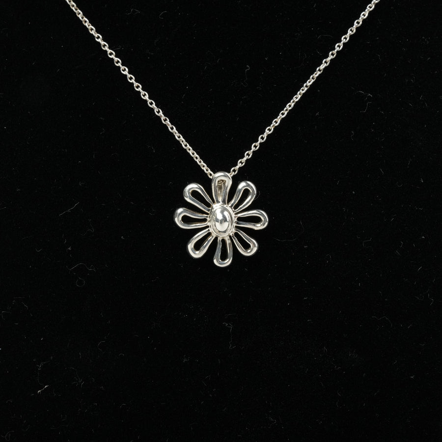 TIFFANY & CO. Flower Logo Necklace