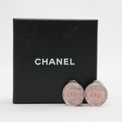 CHANEL 2000 Logo Earring