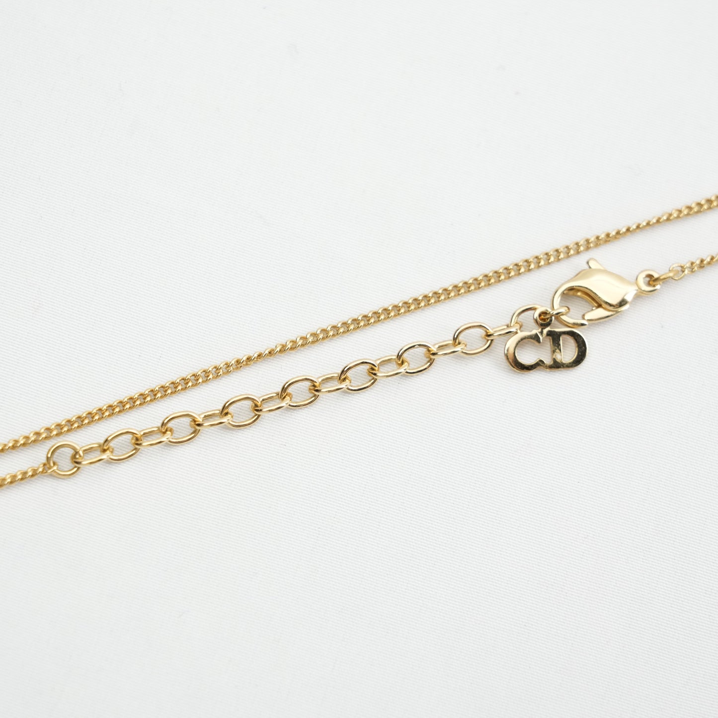 CHRISTIAN DIOR Round Circle Rhinestone Necklace