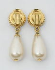 CHANEL 1993 Clover Pearl Earring