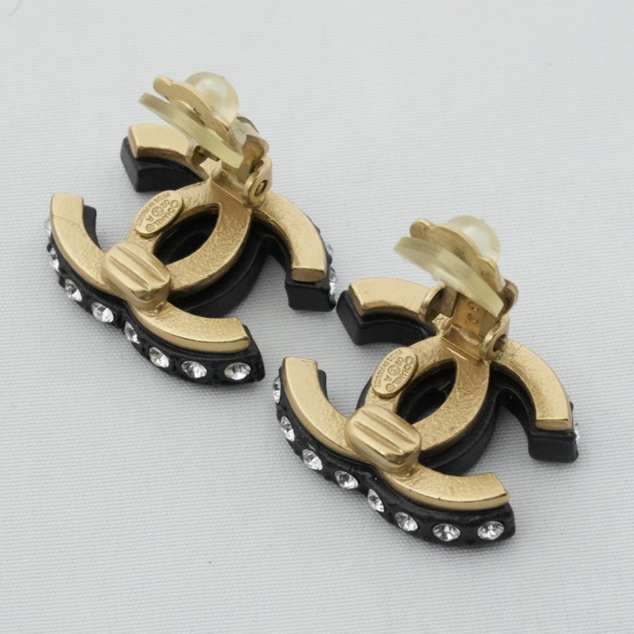 CHANEL 2002 Earring