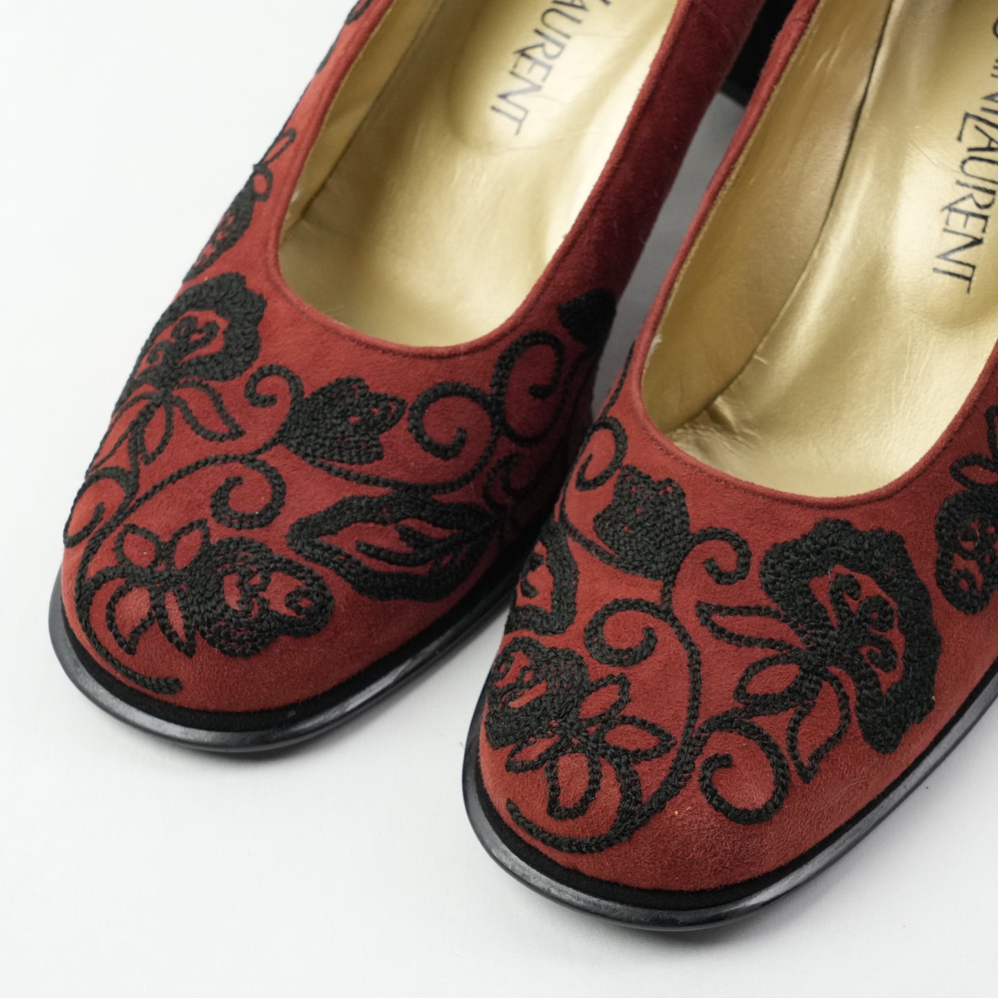 YVES SAINT LAURENT Red Pumps Shoes