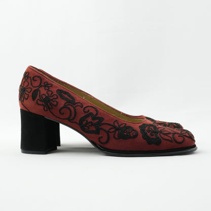 YVES SAINT LAURENT Red Pumps Shoes