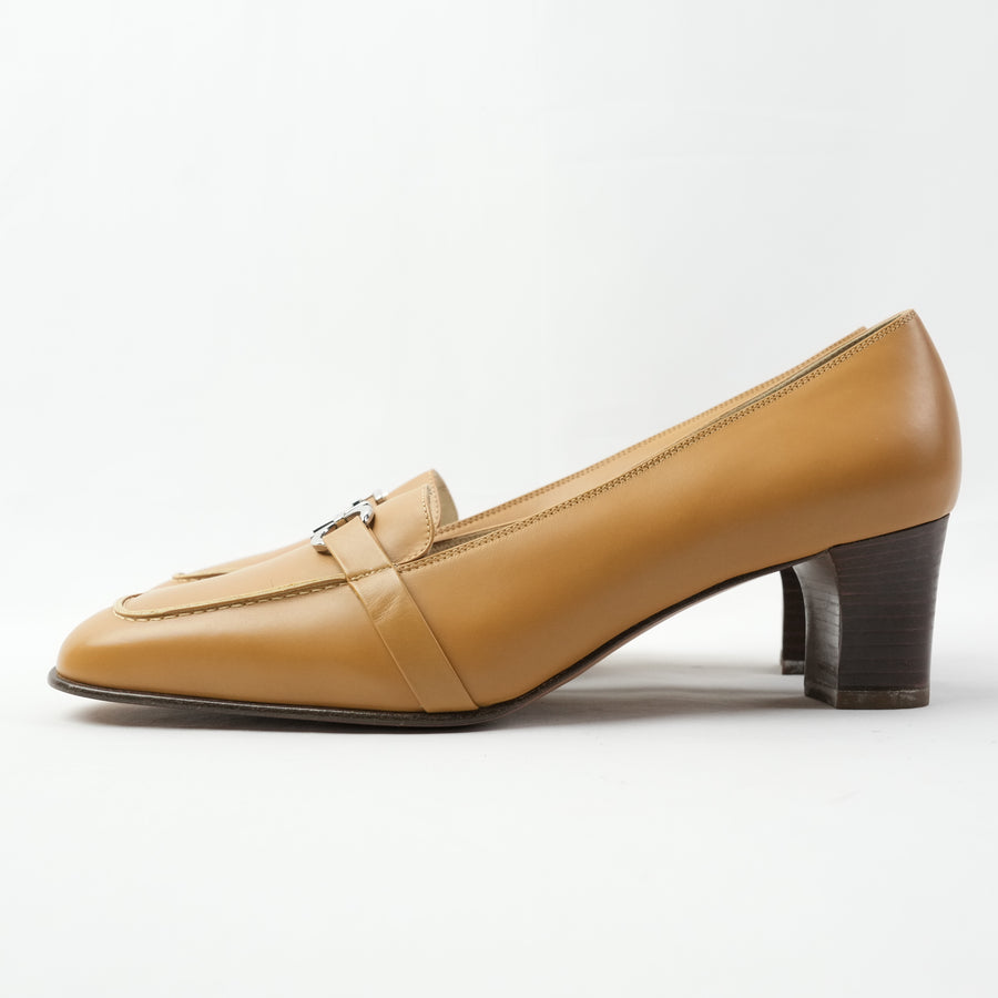 SALVATORE FERRAGAMO Pumps Shoes