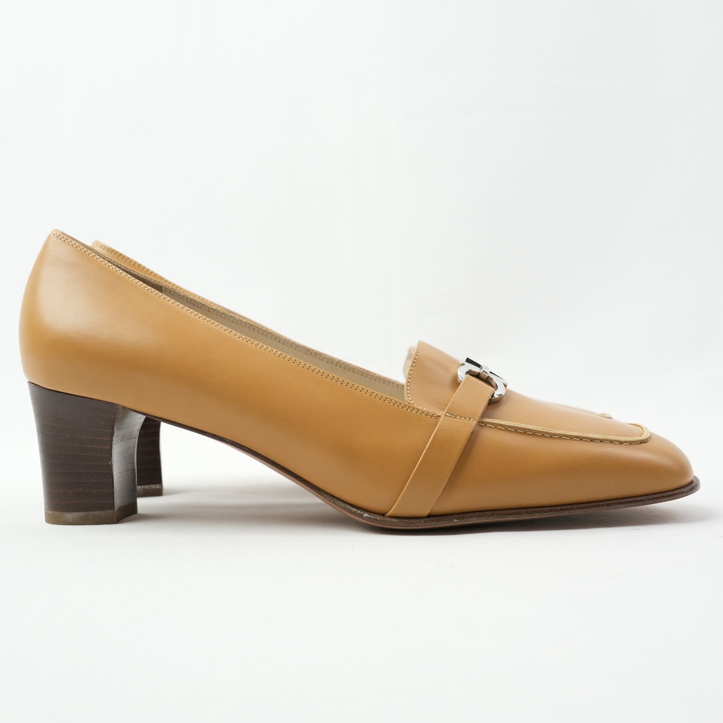 SALVATORE FERRAGAMO Pumps Shoes