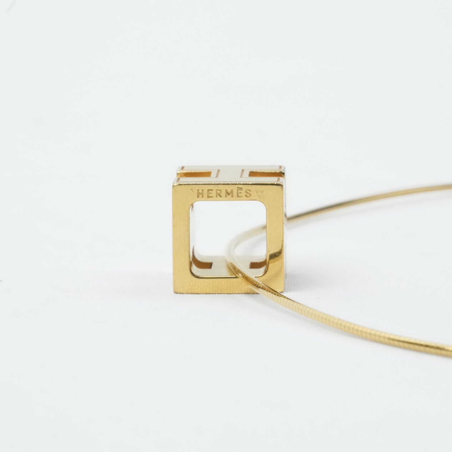 HERMES H Cube Necklace