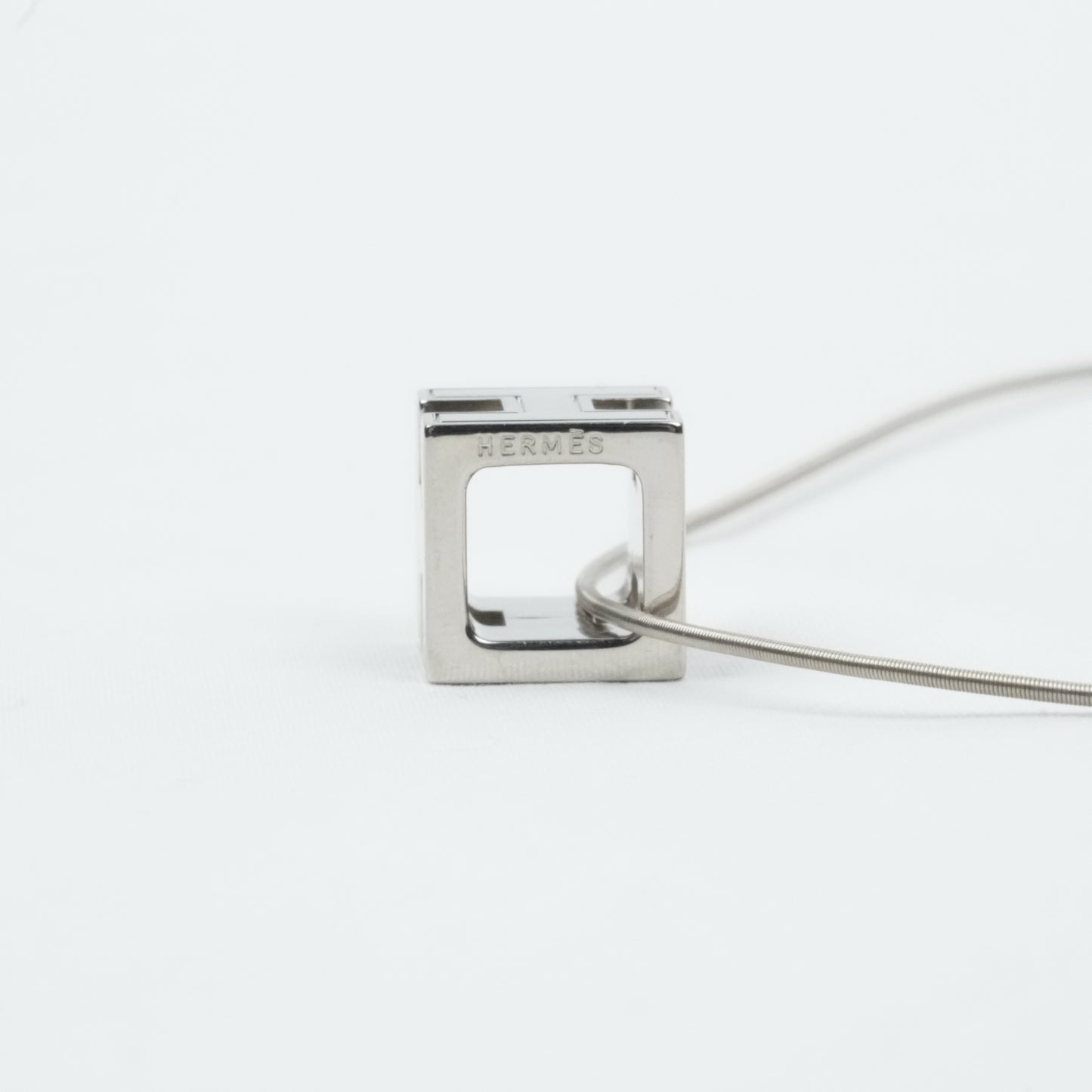 HERMES H Cube Necklace