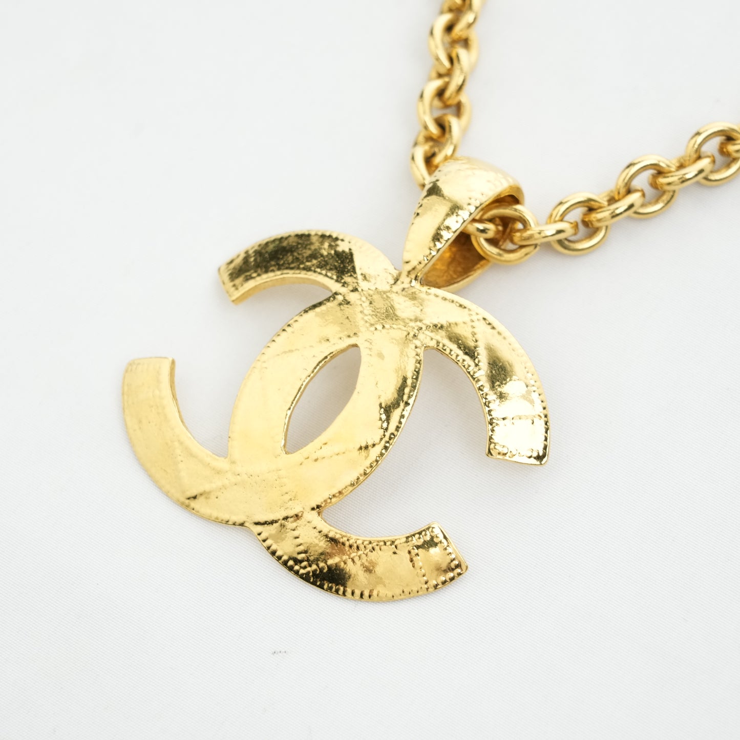 CHANEL CC Necklace