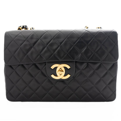 CHANEL 1994-1996 Matelassé Lambskin Shoulderbag