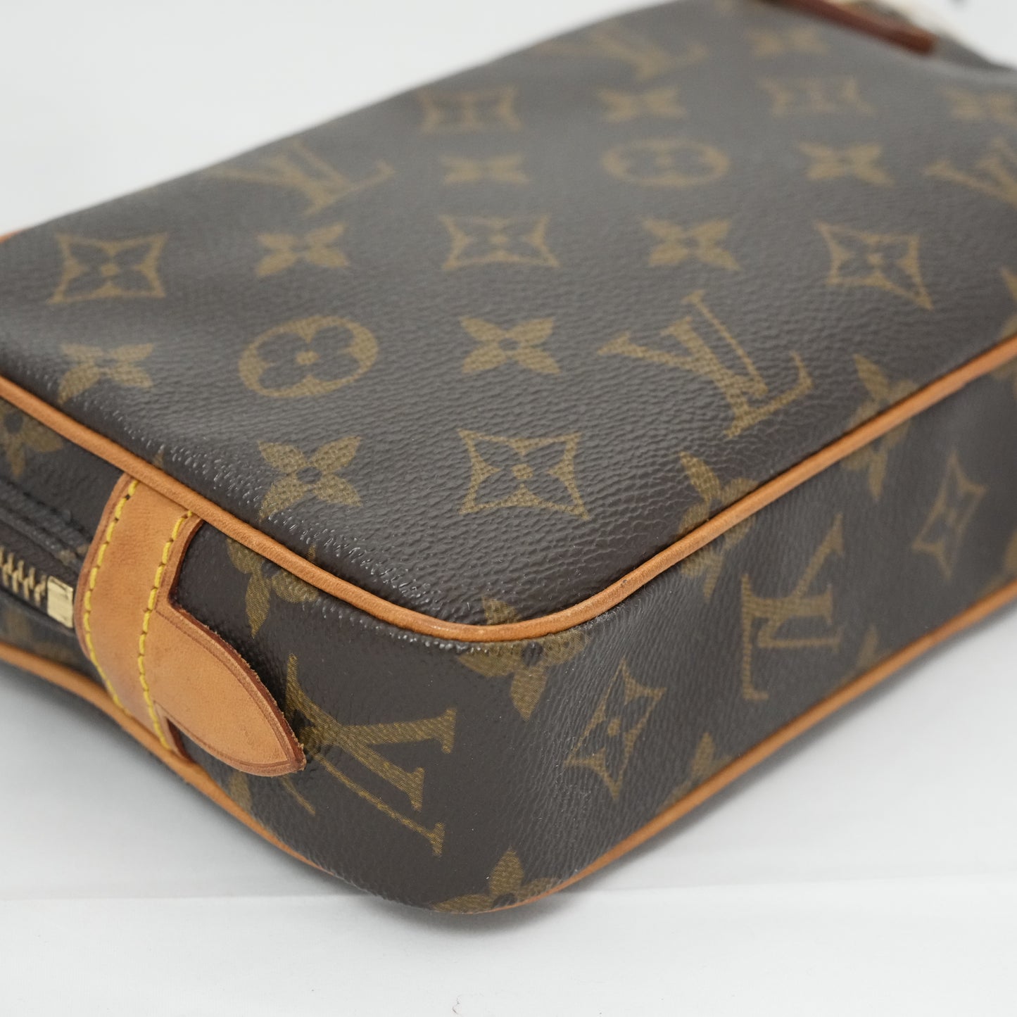 LOUIS VUITTON Pochette Marly Bandouliere Shoulder Bag