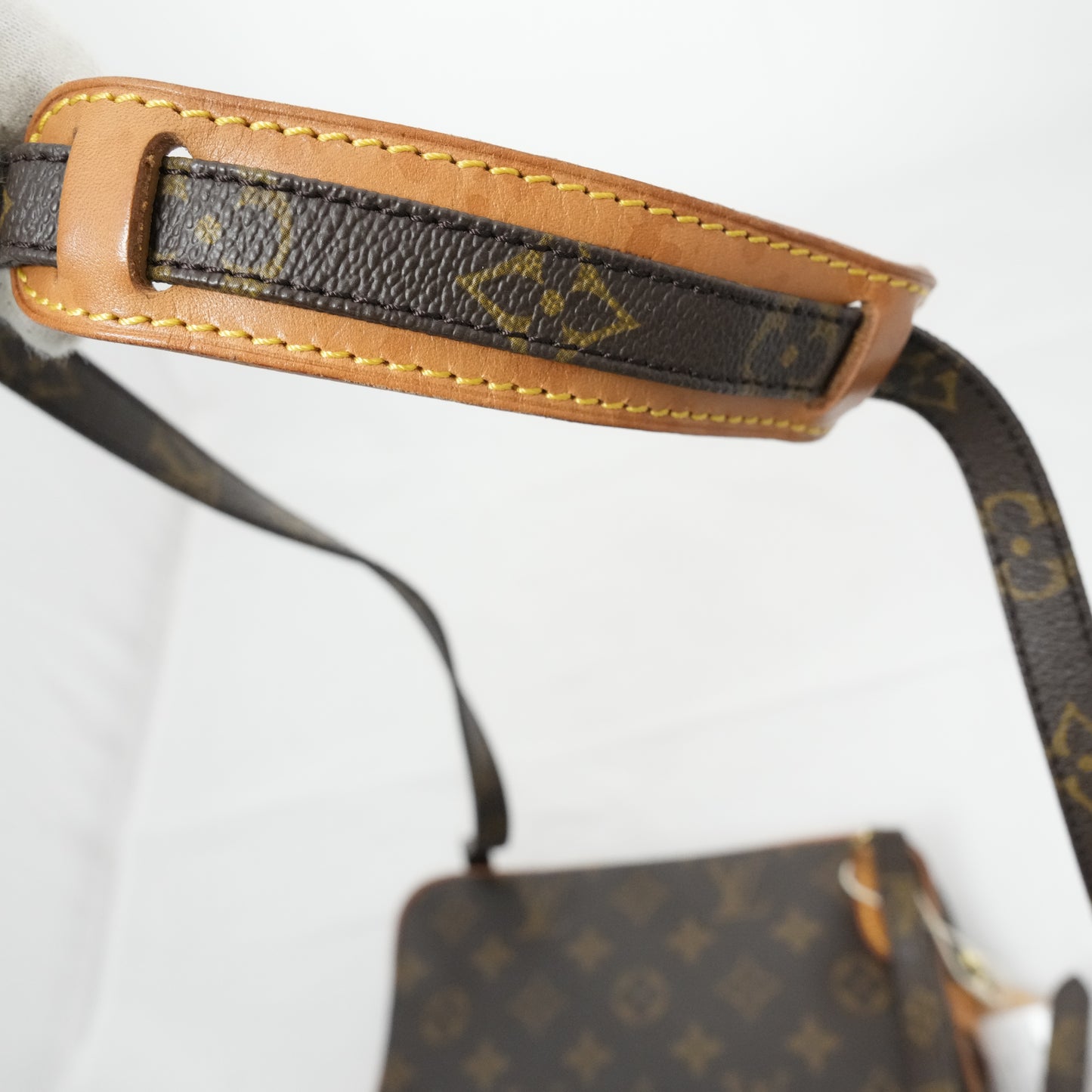 LOUIS VUITTON Pochette Marly Bandouliere Shoulder Bag