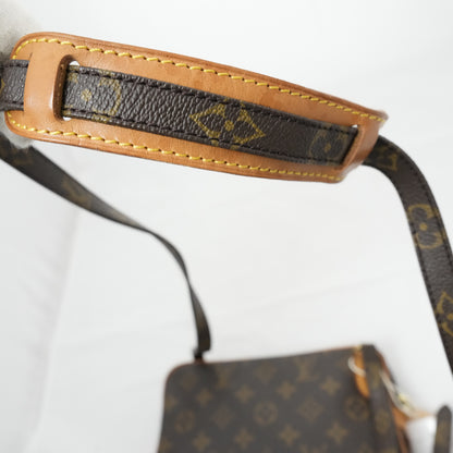 LOUIS VUITTON Pochette Marly Bandouliere Shoulder Bag