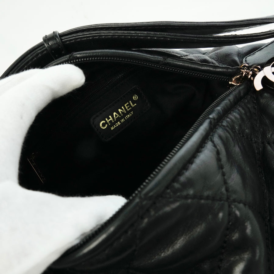 CHANEL 2005-2006 Coco Mark Wild Stitch Lambskin Shoulder Bag