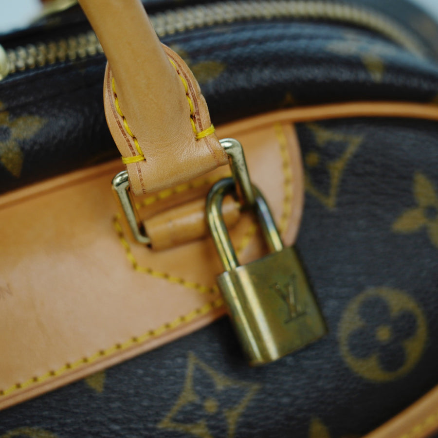 LOUIS VUITTON Monogram Truville Handbag M42228