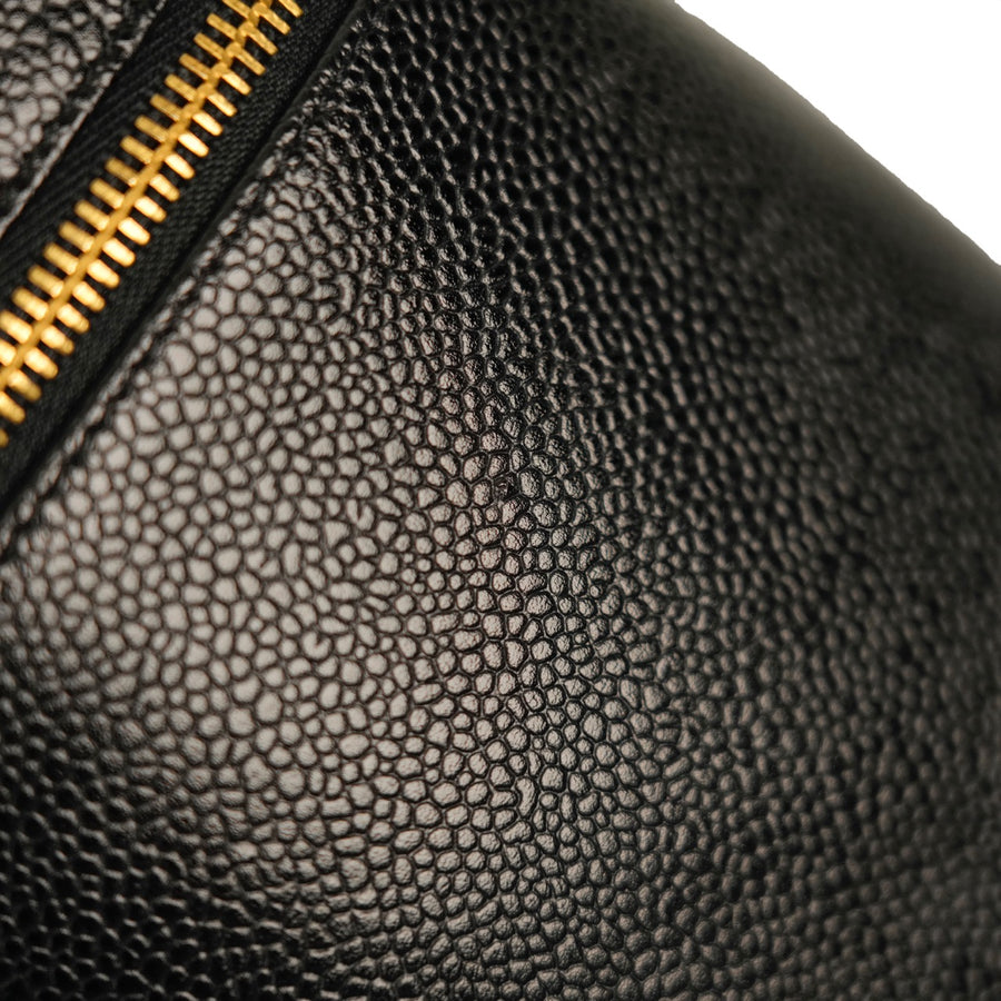 CHANEL 1997-1999 Vanity Caviar Skin Handbag