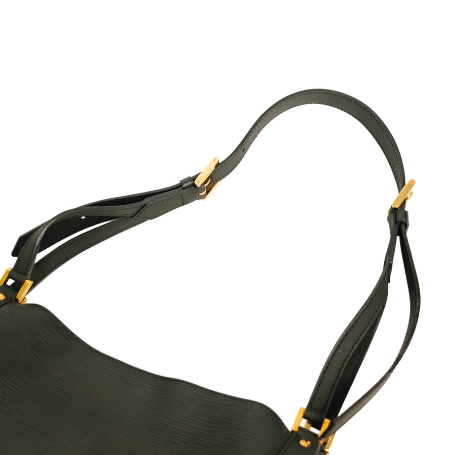 LOUIS VUITTON Epi Mandara MM Shoulder Bag M58892