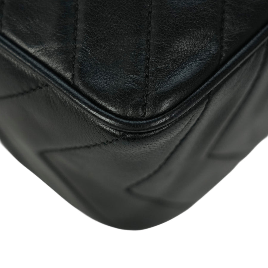 CHANEL 1991-1994 Coco Mark V-Stick Chain Lambskin Shoulder Bag