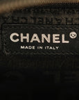 CHANEL 2004–2005 Chocolate Bar Stitch Shoulder Bag