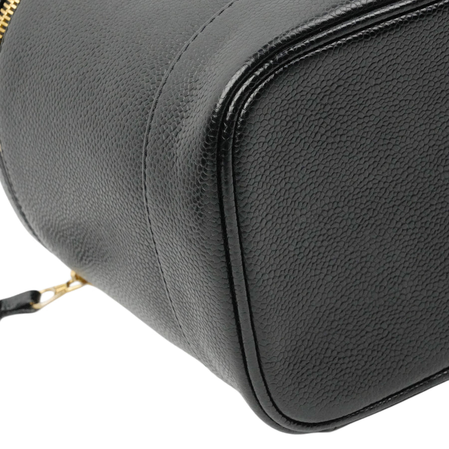 CHANEL 2000–2002 Caviar Skin Vanity Handbag