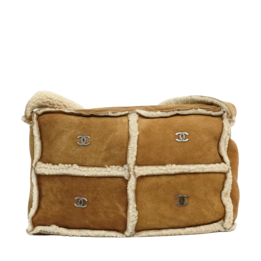 CHANEL 2000-2002 Coco Mark Mouton Shoulder Bag