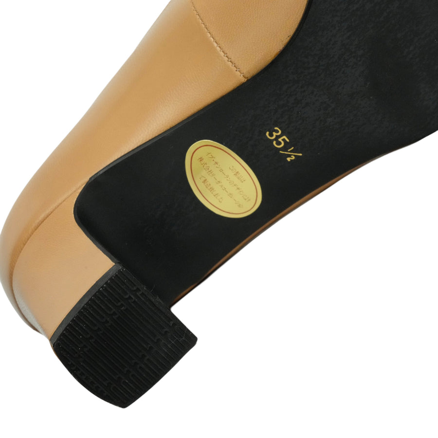 YVES SAINT LAURENT Pumps