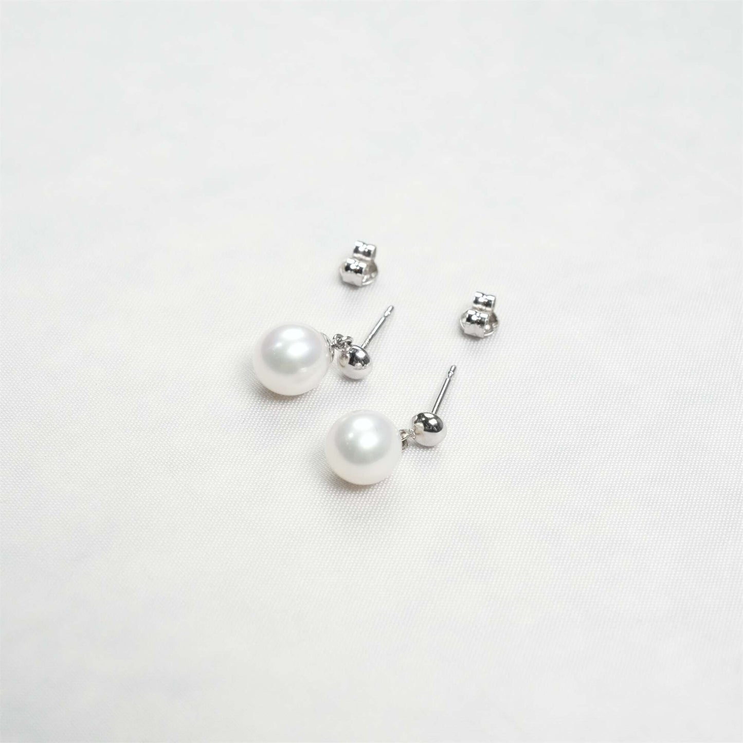 TASAKI K18 White Gold Pearl 7.40mm 2.1g Earring