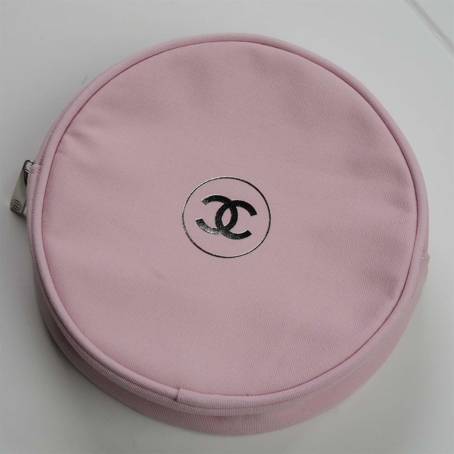 CHANEL Pouch