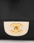 CHANEL 2000-2002 Matelassé calfskin leather Handbag