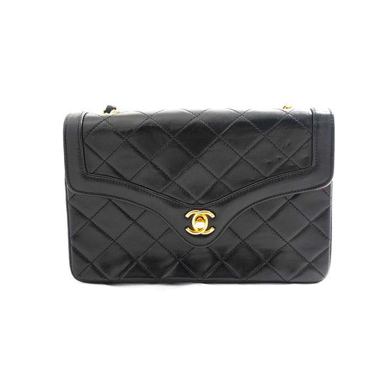 CHANEL lambskin Shoulder Bag