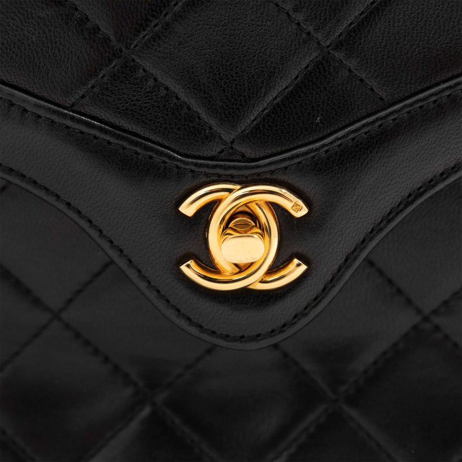 CHANEL lambskin Shoulder Bag