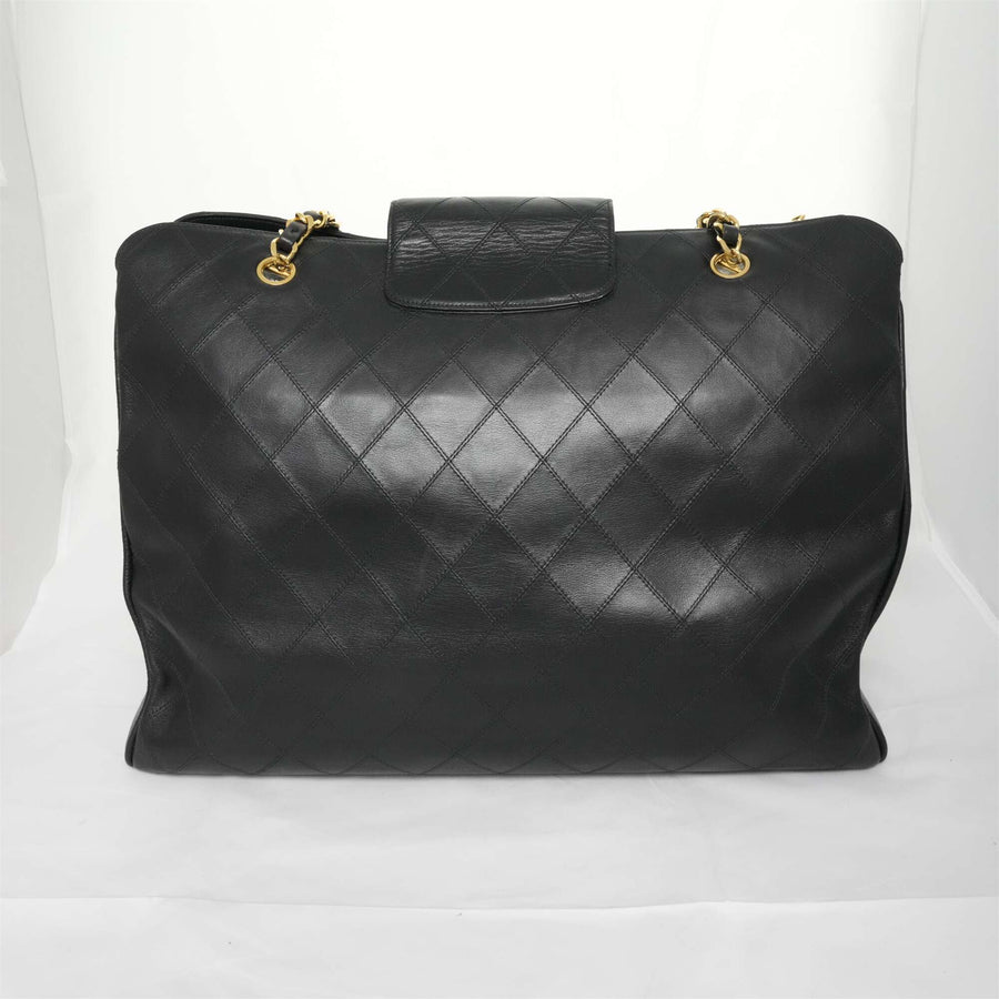 CHANEL Chain Leather Tote Bag