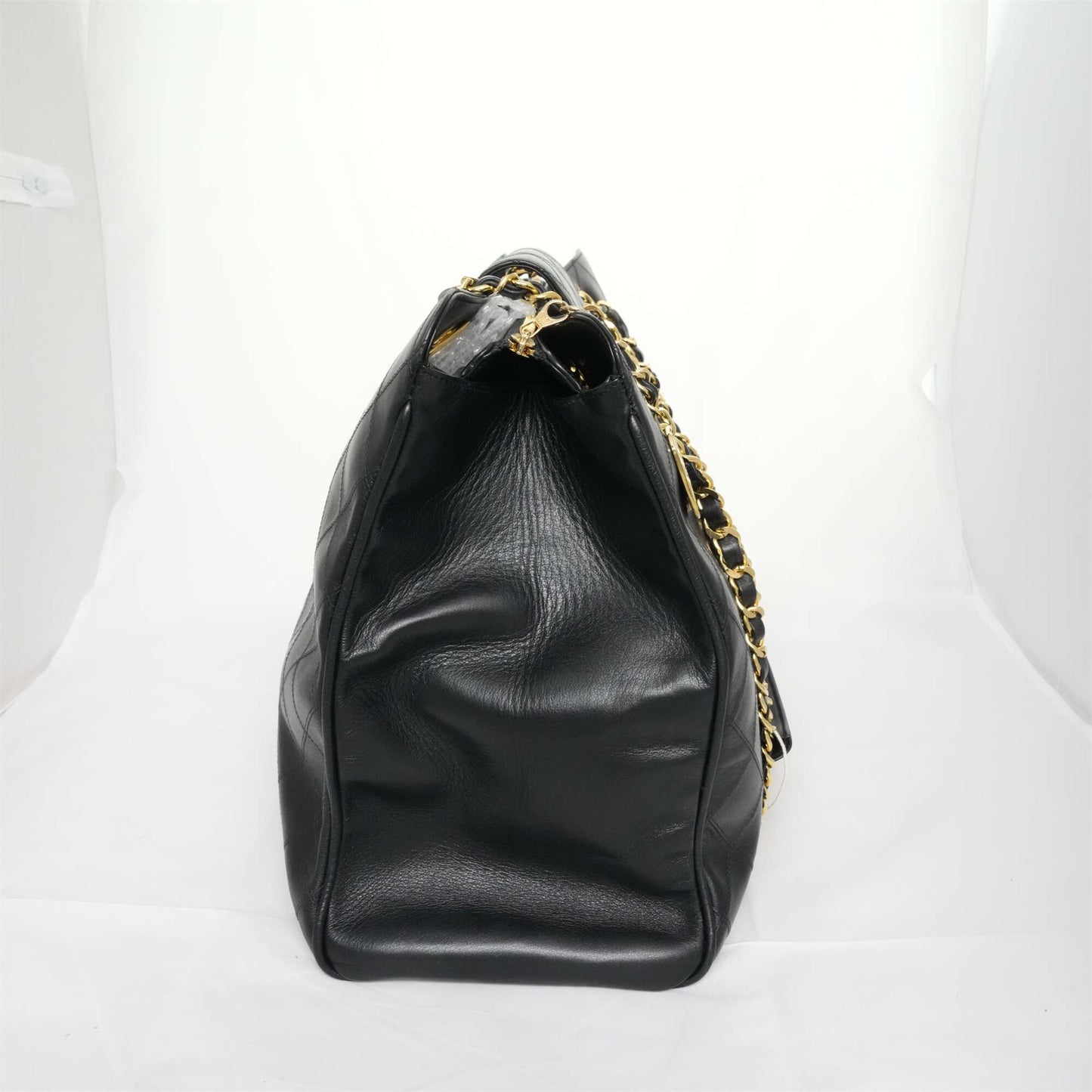 CHANEL Chain Leather Tote Bag