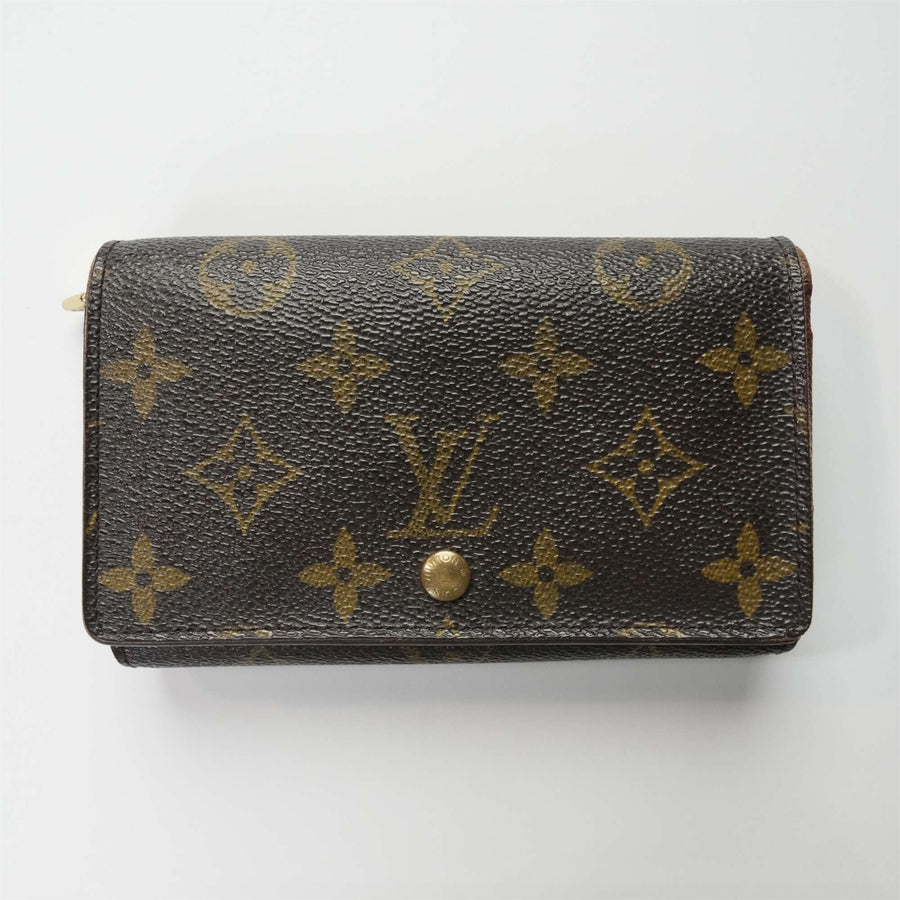 LOUIS VUITTON Papillon Wallet