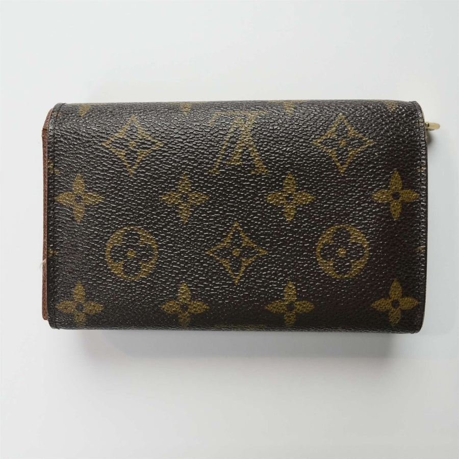 LOUIS VUITTON Papillon Wallet