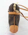 LOUIS VUITTON Monogram Shoulder Bag