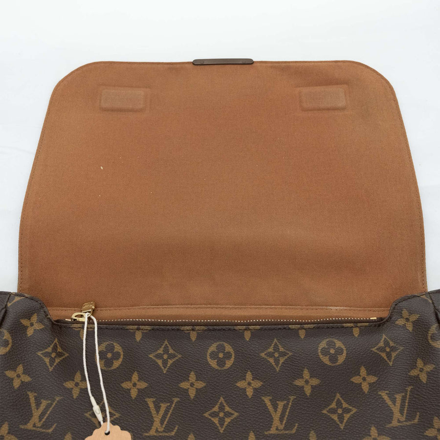 LOUIS VUITTON Monogram MessengerGM Shoulder Bag M97039